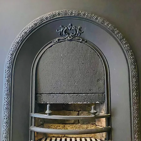 Middle House Inn 3*