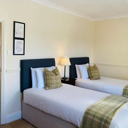 Inn Middle House 3*